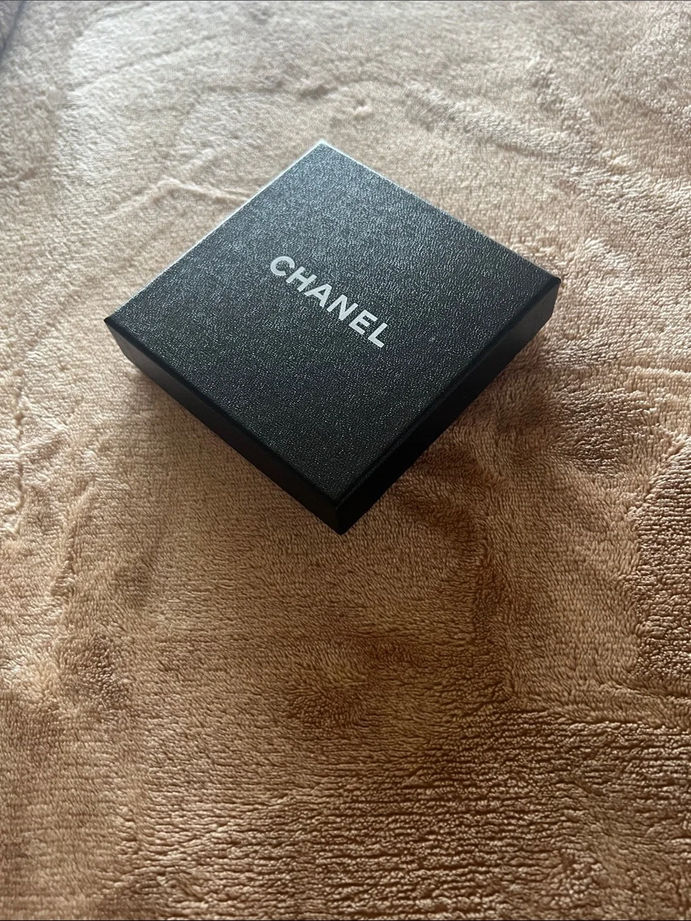 Chanel compact makeup set